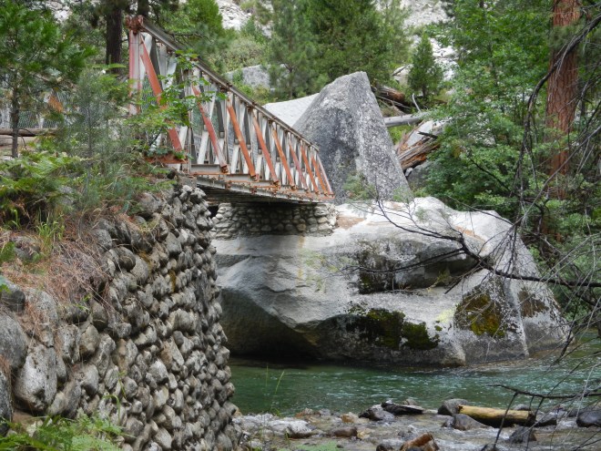 After we crossed the Kings River, we headed up-country and left the crowds behind.
